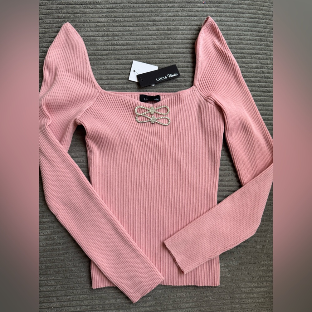 NWT pink ribbed top rhinestone bows super stretchy medium large